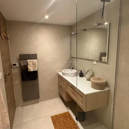 Apartman Superbe 2p Terrasse Proche A 2 Min Saint-Raphaël